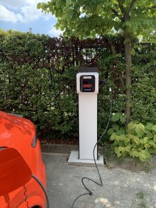Colonne de recharge privée de 22 kW